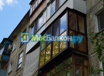 Панорамное остекление балкона в Москве и области