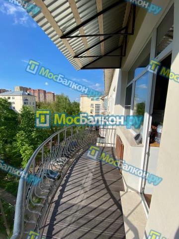 Крыша на балконе в Долгопрудном монтаж и ремонт по выгодной цене от МосБалкон