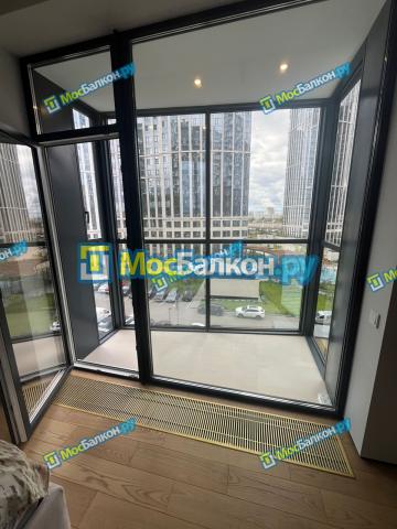 Панорамное остекление  Балкона