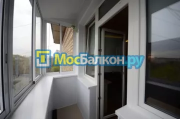 Заказать балкон в Долгопрудном цена от 1320 руб | Остекление балконов и лоджий МосБалкон