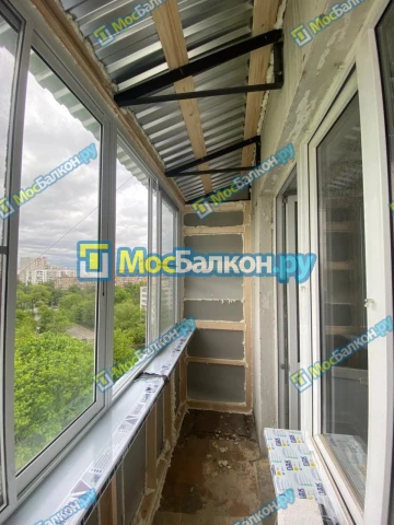 Холодное остекление лоджий алюминиевым профилем в Долгопрудном по доступным ценам | МосБалкон