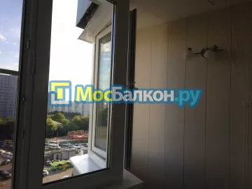 Отделка балкона и лоджии пластиковыми ПВХ панелями в Долгопрудном от компании МосБалкон