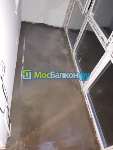 Услуги и дополнительные опции для остекления балконов от компании МосБалкон в Москве