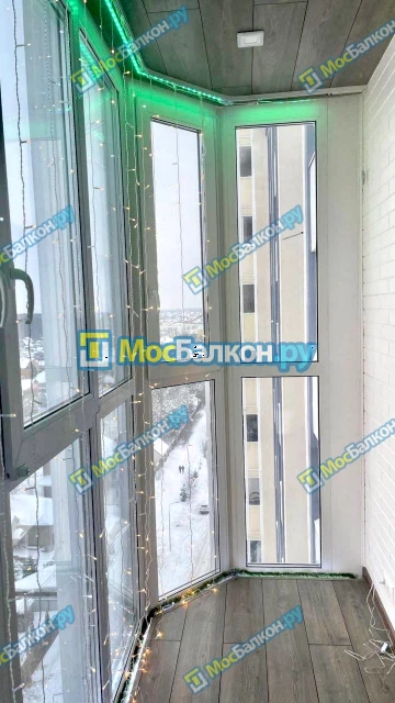Панорамное остекление заказать под ключ по выгодной цене в Долгопрудном от компании МосБалкон