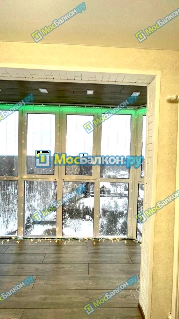 Панорамное остекление заказать под ключ по выгодной цене в Долгопрудном от компании МосБалкон